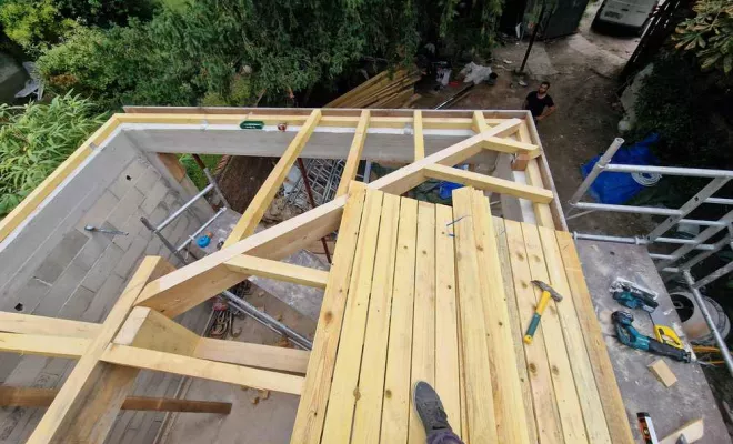 Installation de charpente, Rosny-sous-Bois, Brion Couverture
